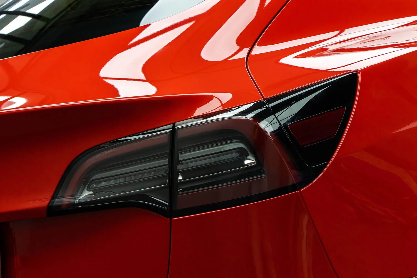 Bright Glossy Red Car Wrap Stickers Color Change Vinyl Film